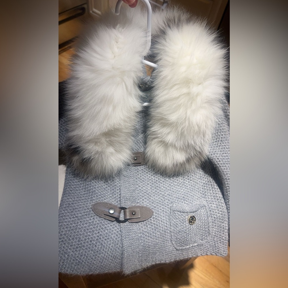 Petite Maison Luxury Boutique!! Precious baby cashmere jacket with fur